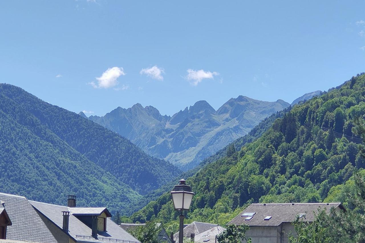 Gite One Luchon Appartement 6 Personnes Bagnères-de-Luchon Kültér fotó